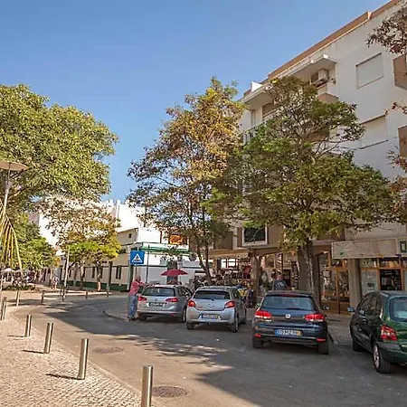 B45 - Main Avenue 2 Bed 3*